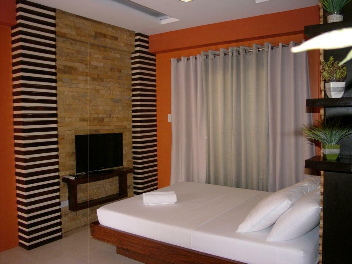 Lsm Square Residences Balabag  Exterior photo